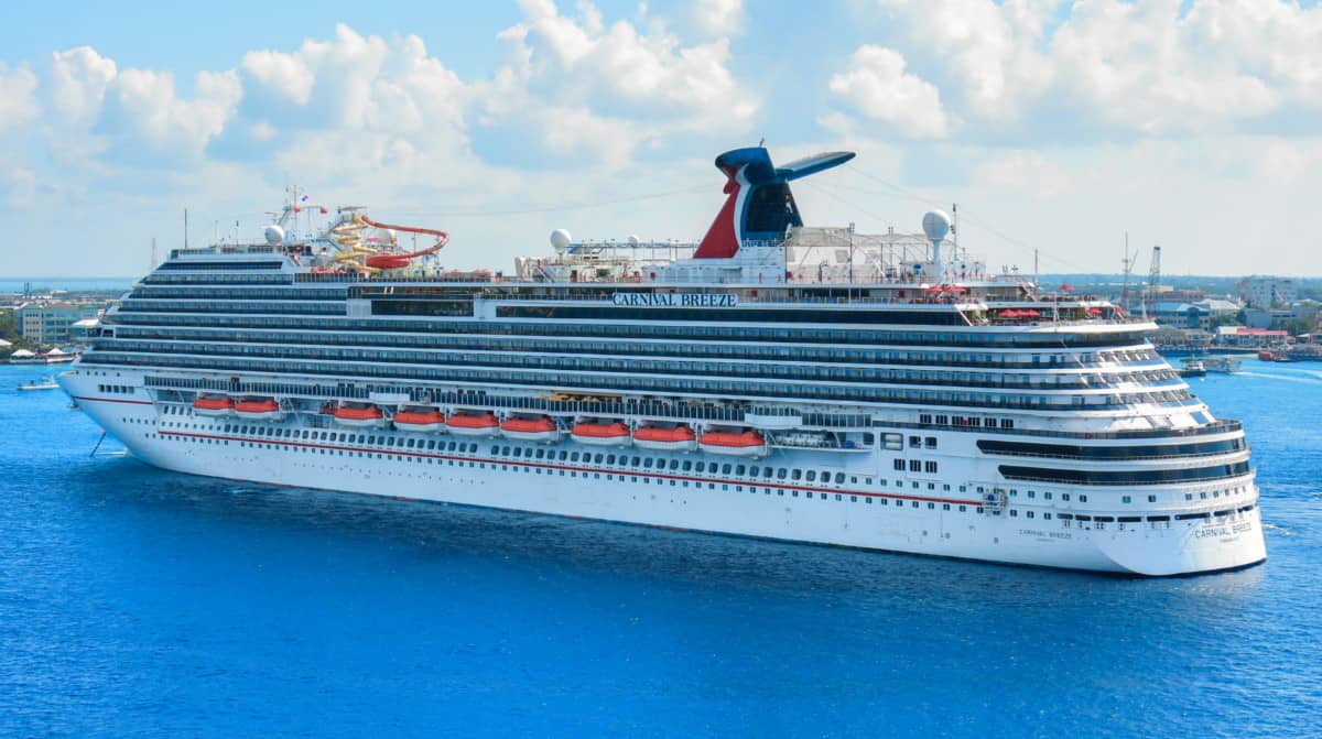 Todos los cruceros de Carnival por edad: del más nuevo al más antiguo Crucero Carnival Breeze