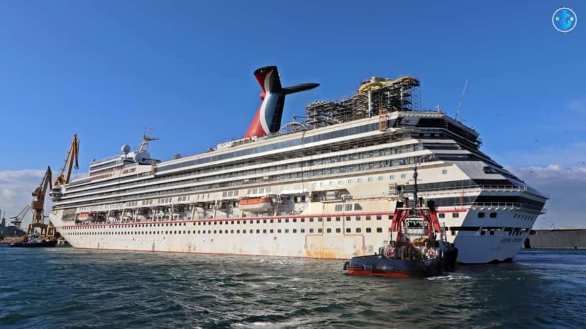 Dique seco Carnival Sunshine