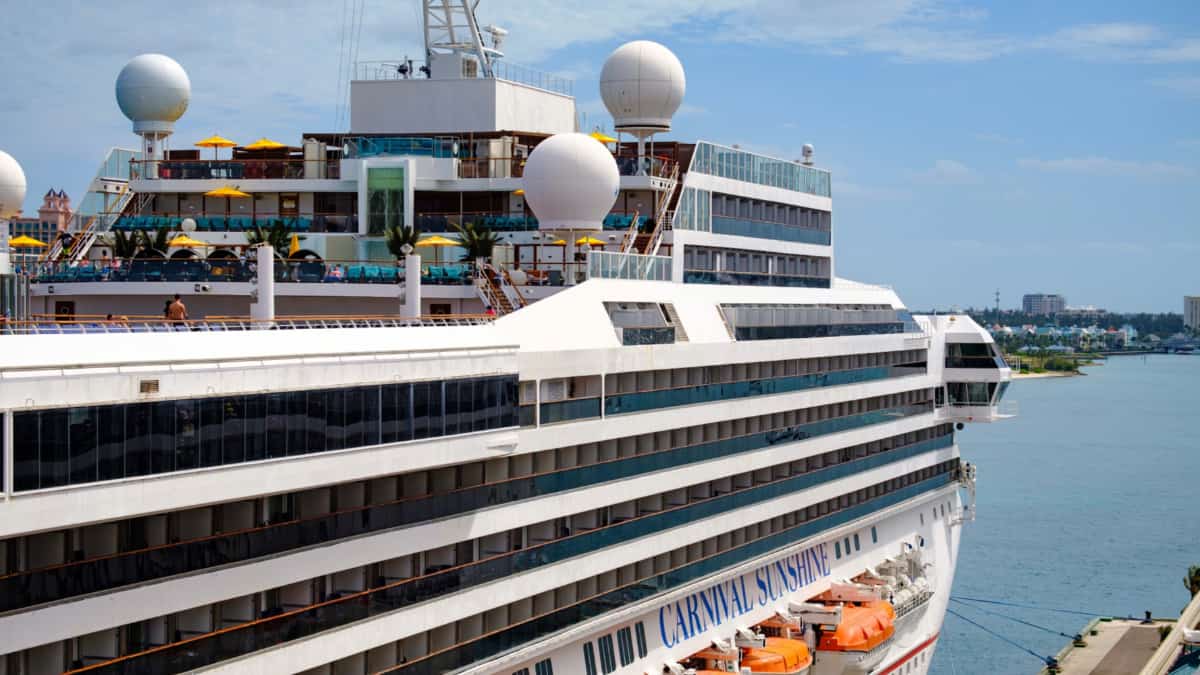 Carnival Sunshine Solo para adultos Serenity