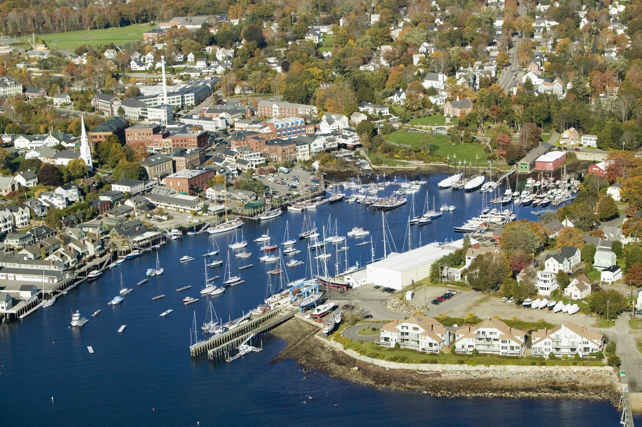 El crucero de Nueva Inglaterra y Canadá se detiene en Bar Harbor Maine