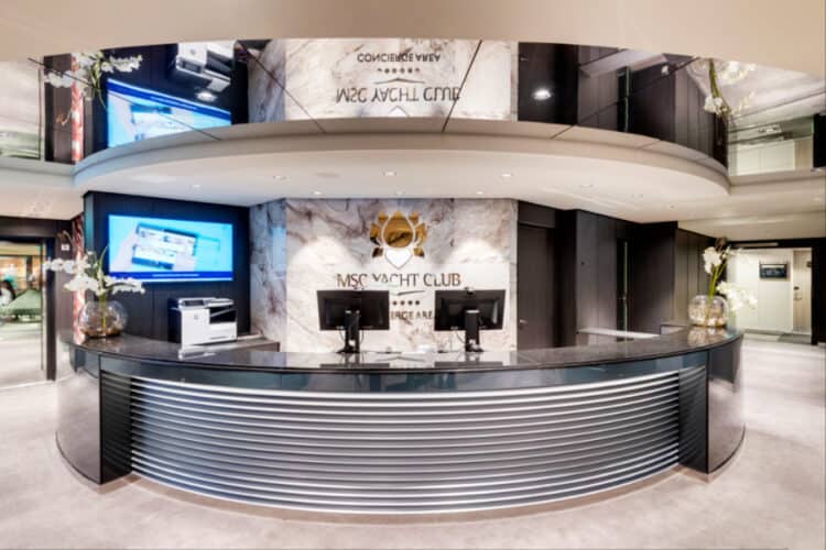 Conserje del MSC Yacht Club