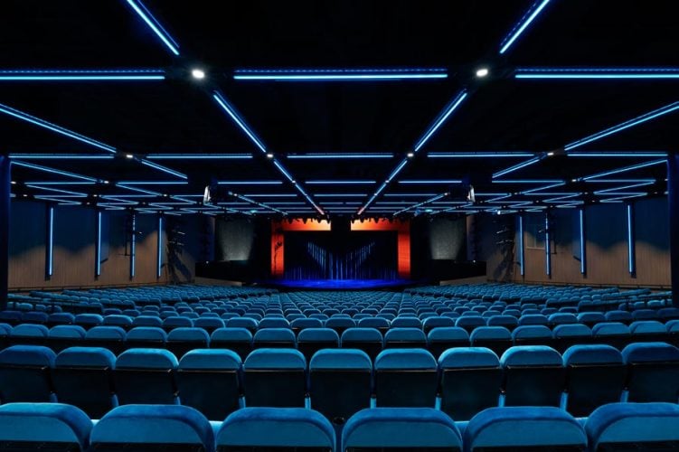 Teatro Norwegian Bliss