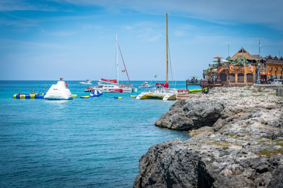 Navegación en catamarán en Montego Bay