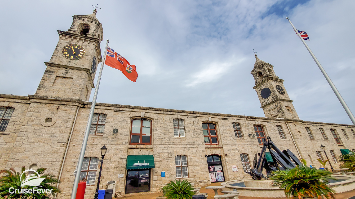 centro comercial torre del reloj bermudas