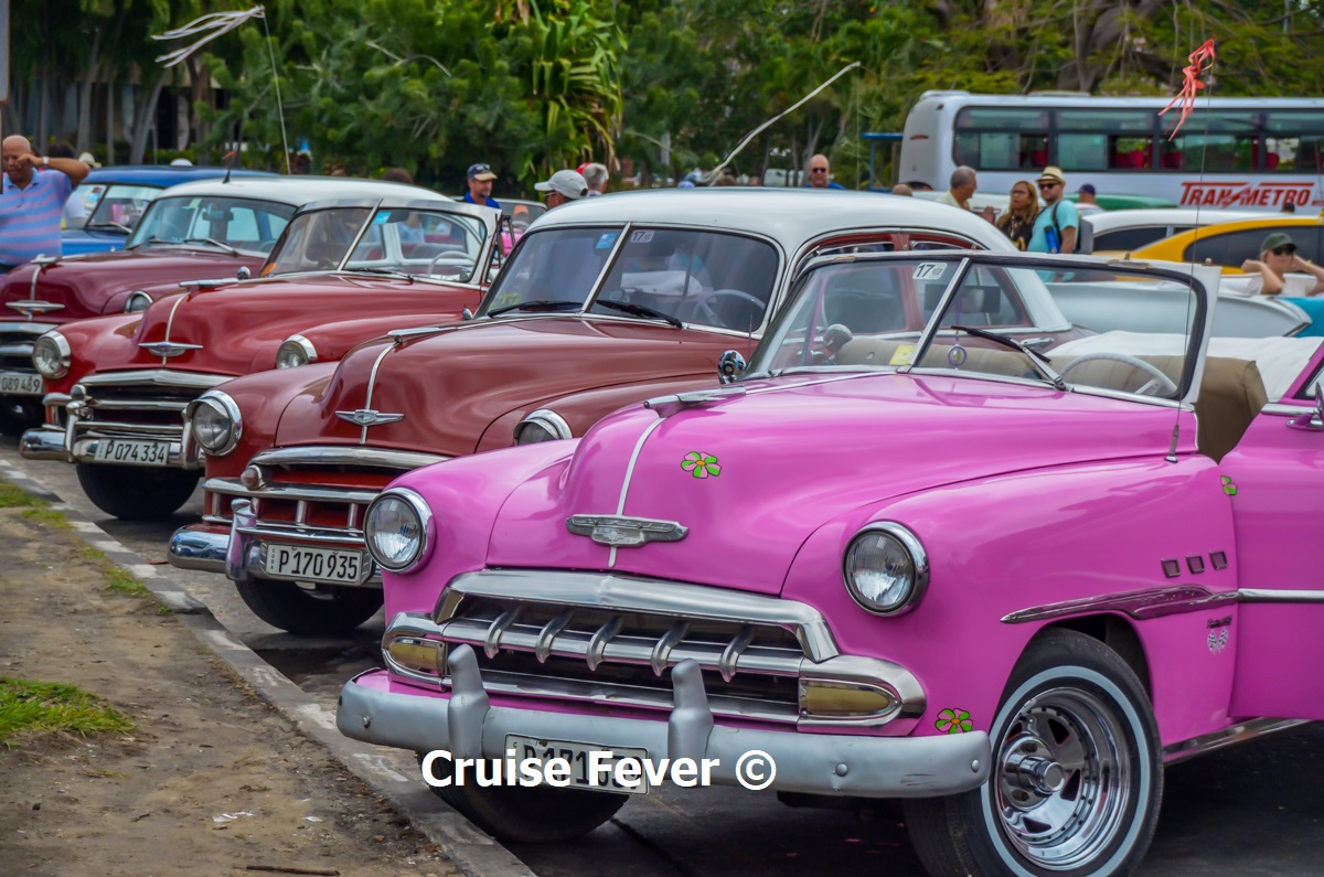 Consejos para cruceros en Cuba y qué esperar antes de su crucero a La Habana autos clasicos en cuba en crucero