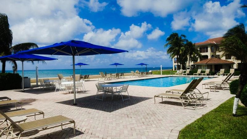 Resort de playa en Gran Caimán