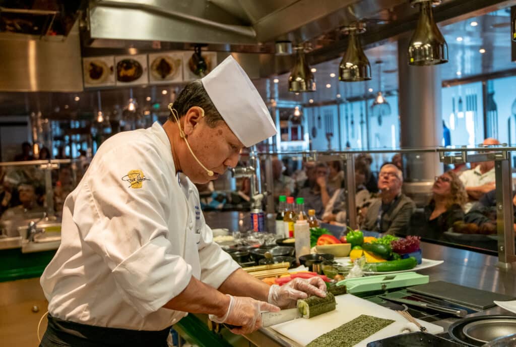 Los 'cruceros culinarios' 2022 de Holland America Line dan la bienvenida a chefs famosos de nuevo a bordo |  10