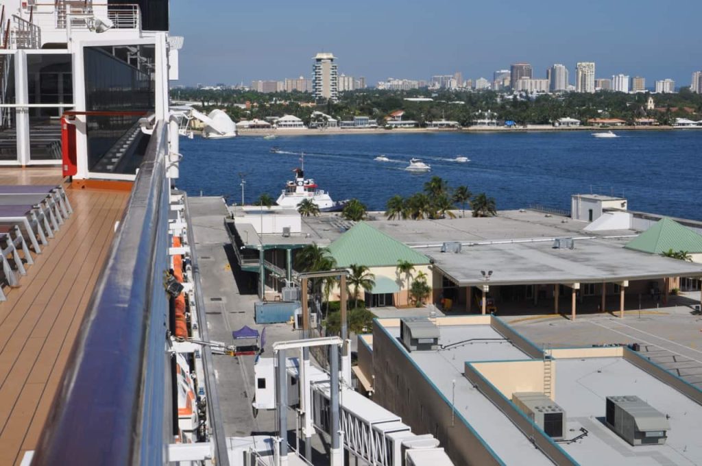 Puerto Everglades - 00025