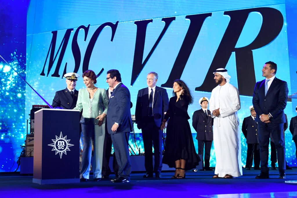 vistas de la ceremonia de nombramiento del MSC Virtuosa en Dubái |  10