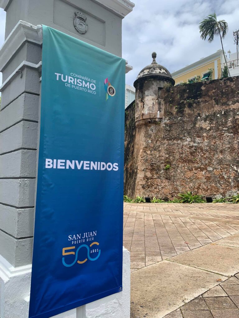 Mardi Gras hace su primera escala en San Juan, Puerto Rico, en su viaje inaugural