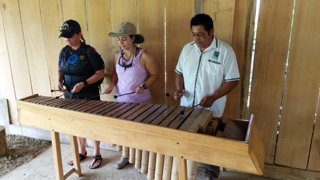 UnCruise Adventures desarrolla nuevos cruceros de expedición en Belice y Guatemala |  dieciséis