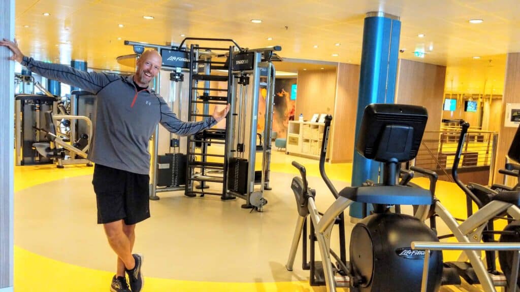 5 maneras de evitar las multitudes en el crucero más grande del mundo |  dieciséis