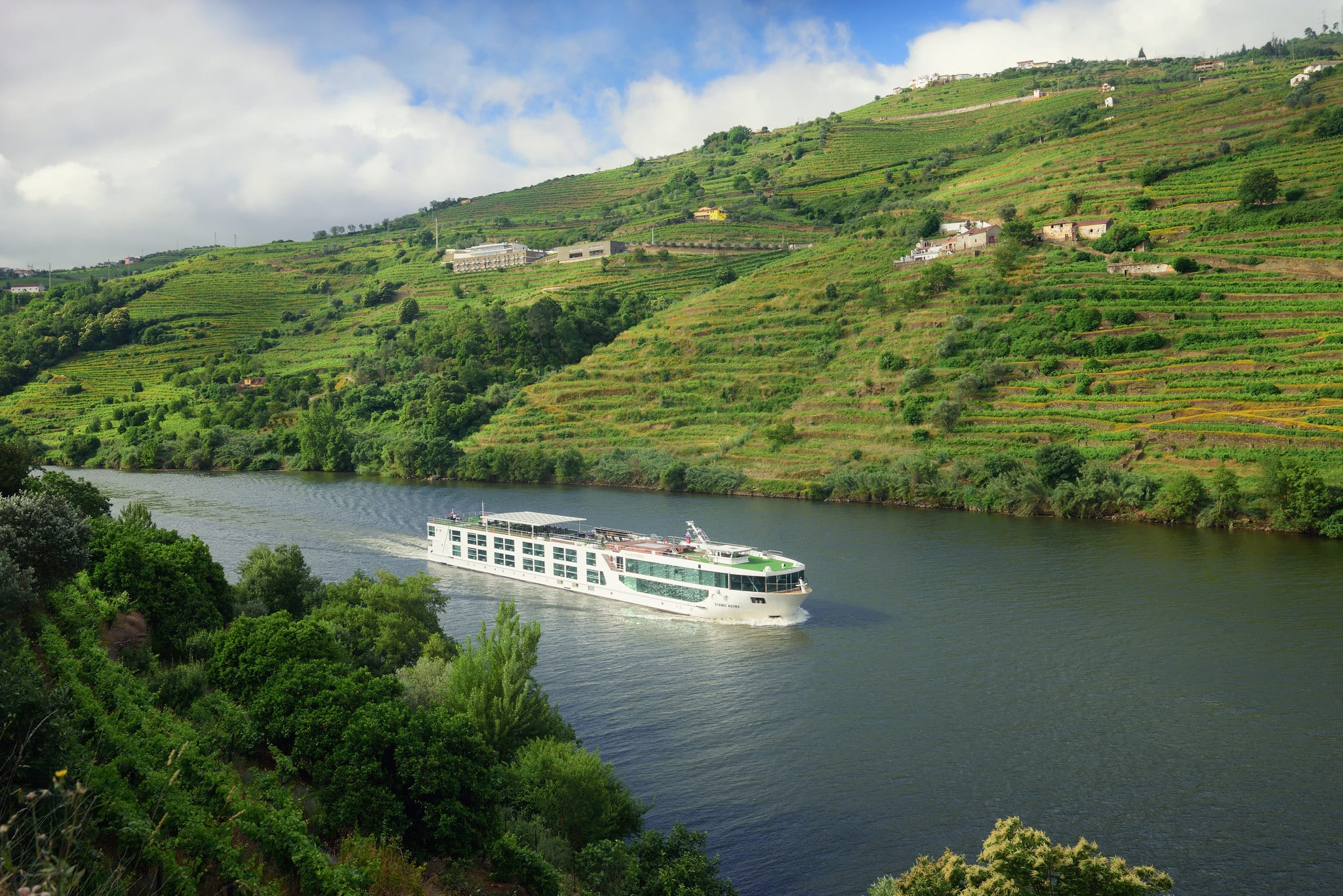 Scenic abre nuevo muelle en el río Duero de Portugal