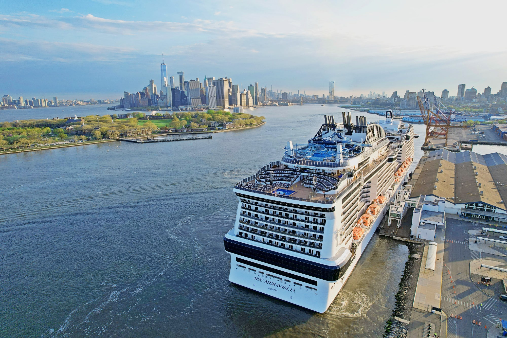 Crucero de la línea de cruceros de más rápido crecimiento llega a la ciudad de Nueva York