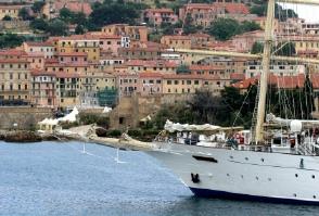 Cruceros en el mar toscano