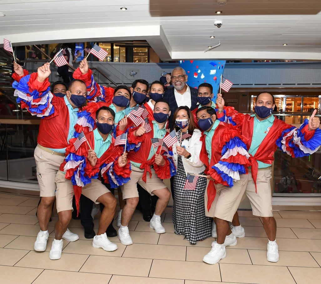 Carnival Cruise Line regresa a las operaciones de huéspedes desde el puerto de Miami