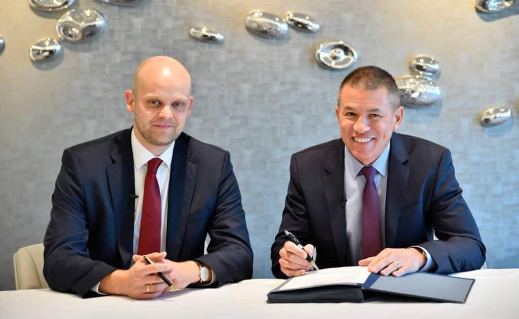 Norwegian Cruise Line recibe el Norwegian Encore de Meyer Werft.  (