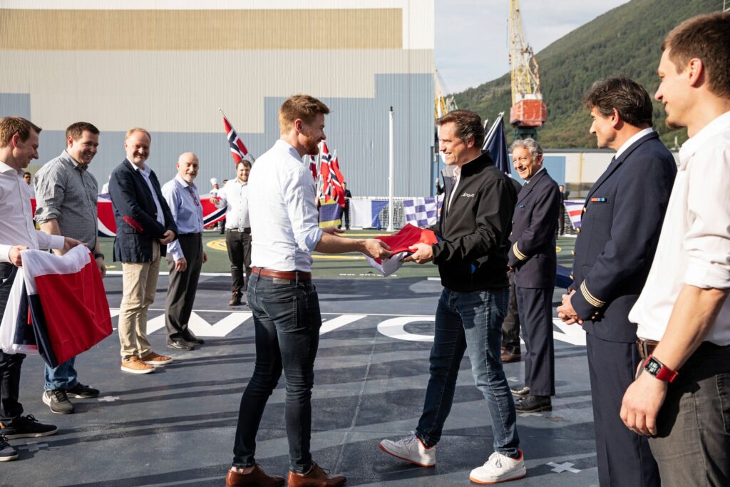 PONANT recibe Le Commandant-Charcot INAUGURACIÓN COMANDANTE CHARCOT © KristinStoylen