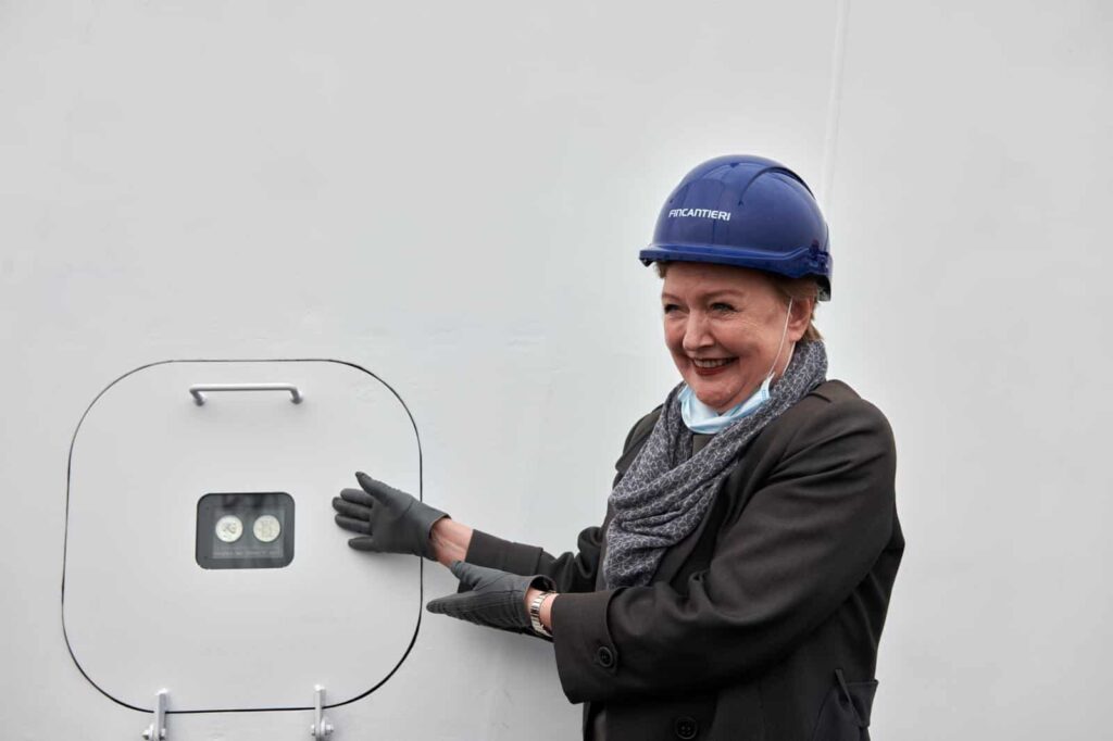 Rotterdam de Holland America Line alcanza un hito en la construcción |  15