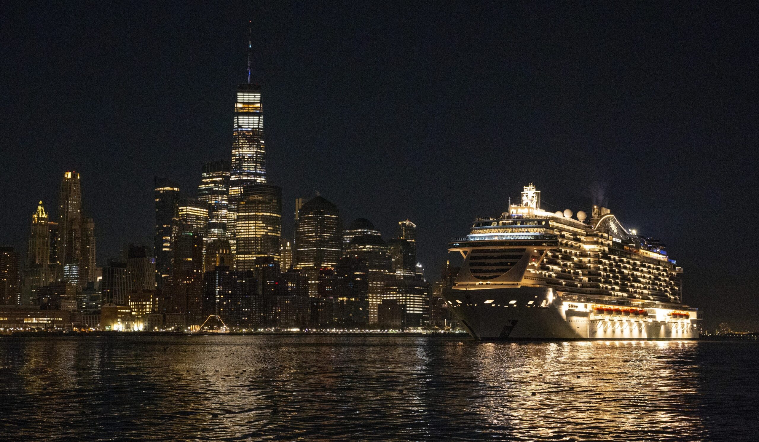 MSC Seascape llega a Nueva York para la ceremonia de nombramiento