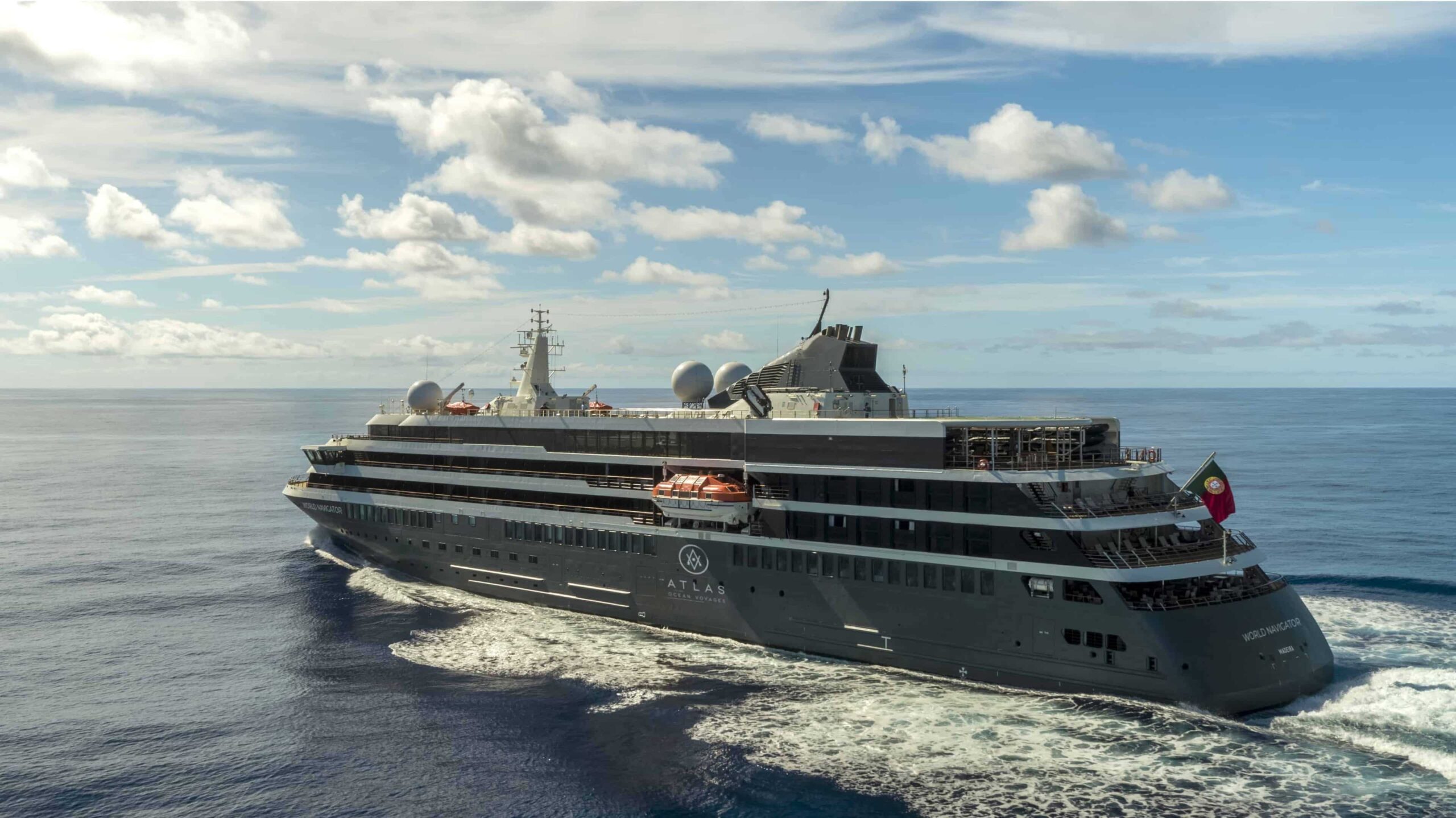 Atlas Ocean Voyages presenta MAX SHORE Extended Odysseys