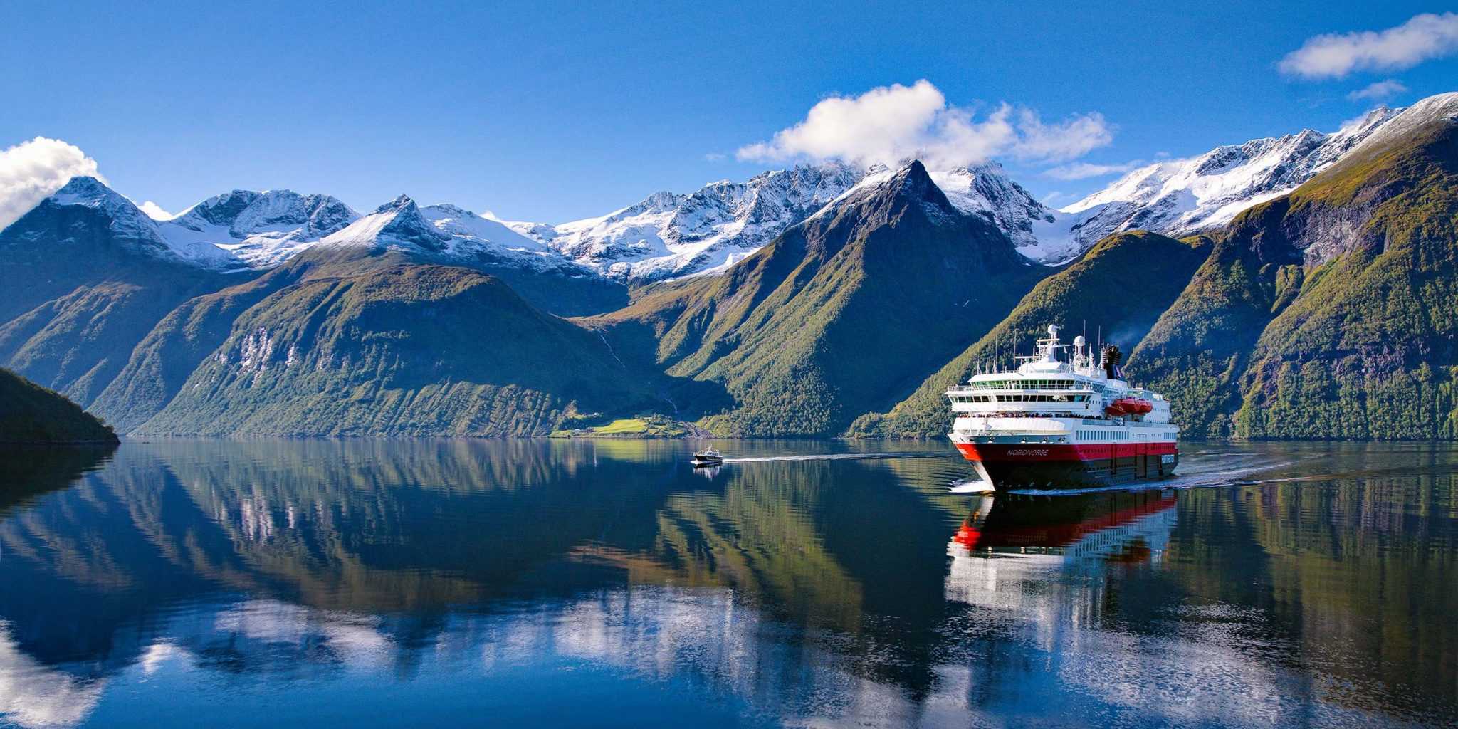 Hurtigruten Norwegian Coastal Express planea el primer envío libre de emisiones para 2030