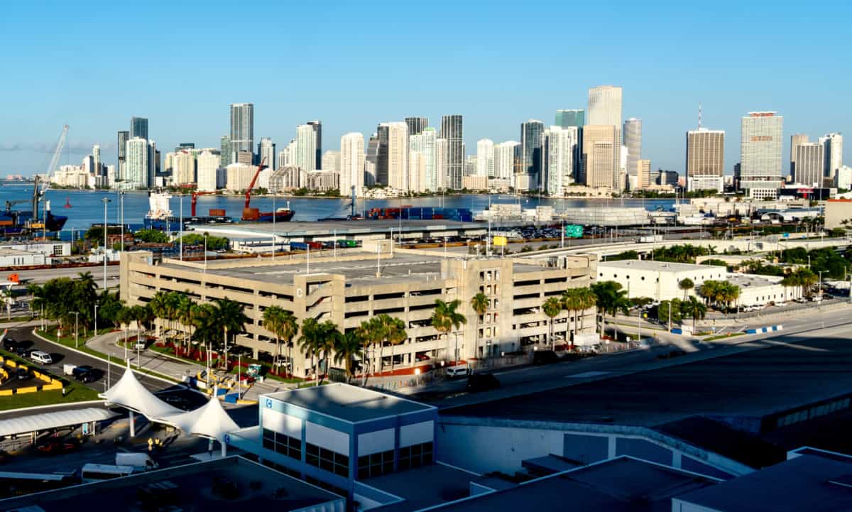 Los mejores hoteles para cruceros cerca de los principales puertos base de EE. UU. Los mejores hoteles para cruceros cerca de los principales puertos base de EE. UU.