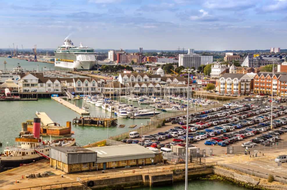 17 hoteles IDEAL en Southampton antes o después de tu crucero